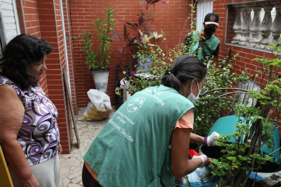 Dois bairros de Santos recebem mutirão contra o Aedes aegypti nesta