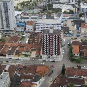 Agentes da Polícia Civil descobrem casa de prostituição com menor de idade em Praia Grande