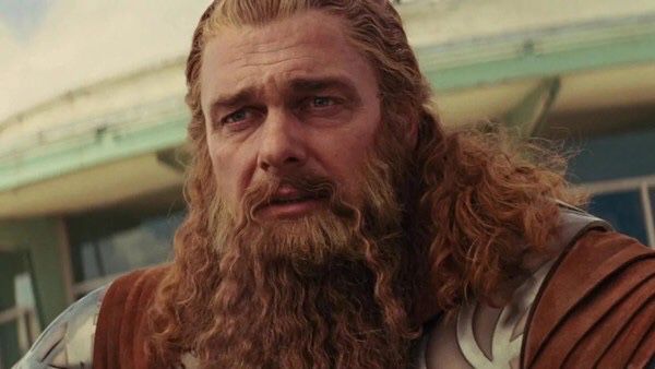 Ator Ray Stevenson, de Ahsoka e Thor, morre aos 58 anos - Cinema com  Rapadura