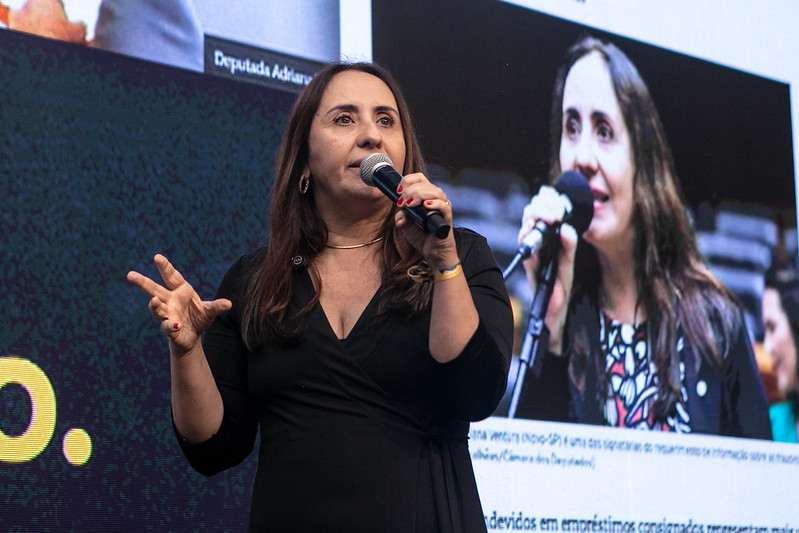 Adriana Ventura participou do encontro regional do Novo, em Santos